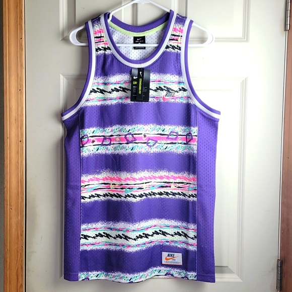 NEW Nike Stories Dri-fit Jersey! - Picture 2 of 10